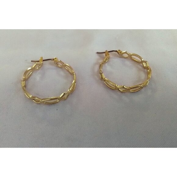 Vintage Gold Tone Hoop Earrings - Picture 1 of 3